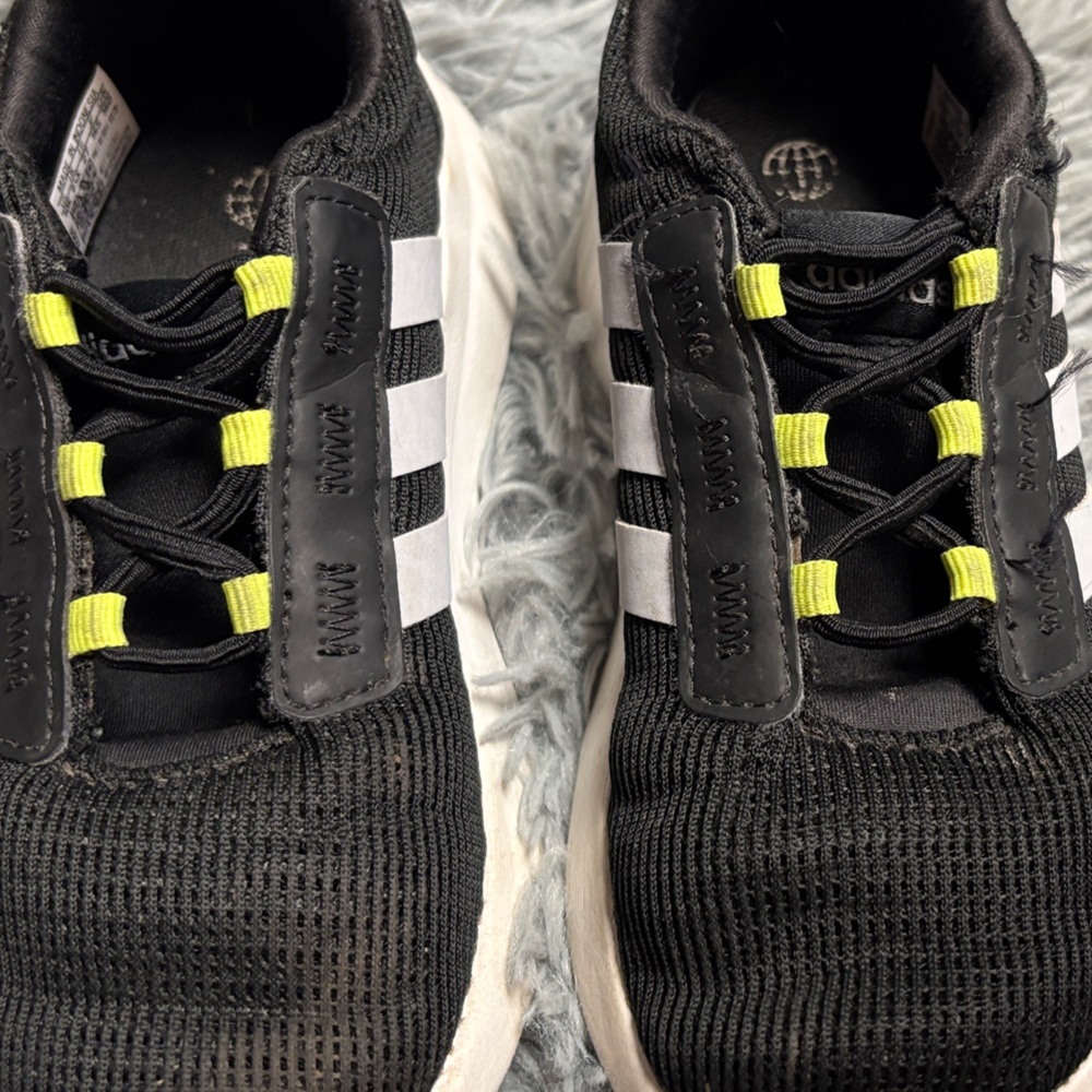 Adidas Kids Black Sneakers - Picture 7 of 10
